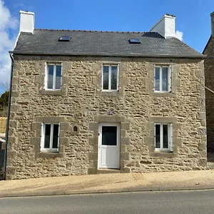  Hébergement de vacances Maison Bretonne à 8 Mn De La Plage France